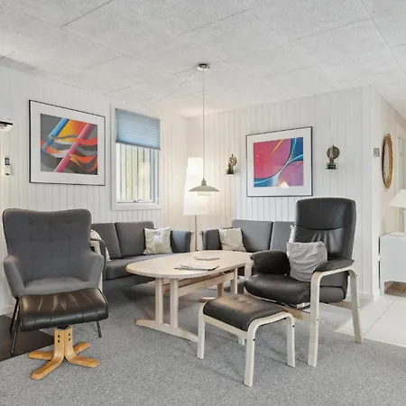 Stunning In With Kitchen * Skjern